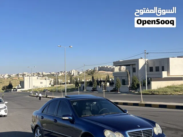 2004 مرسيدس بنز الفئة-C C 200