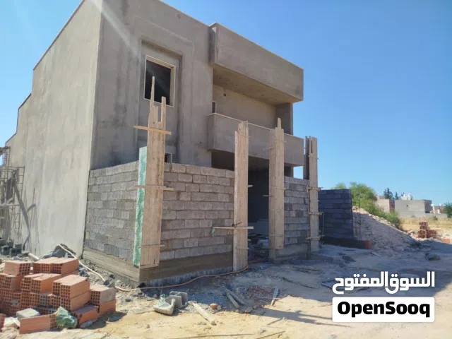 336 m2 5 Bedrooms Villa for Sale in Tripoli Al-Serraj