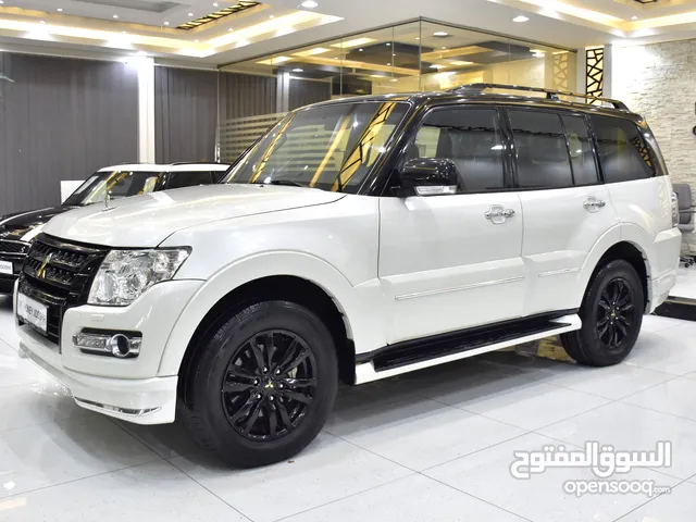 Mitsubishi Pajero Signature Edition GLS 3.8 ( 2018 Model ) in White / Black Color GCC Specs