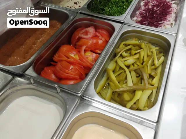 مطلوب شريك لمطعم 15 يوم بكون جاهز باذن الله المحل اجارو رخيص 550 دىنار
