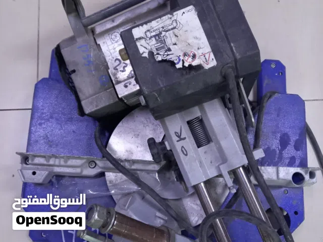منشار زاوية سحب Metabo KGS 301 (مستعمل)