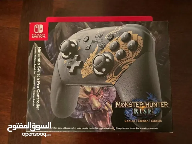 Monster Hunter Rise LIMITED EDITION Bundle