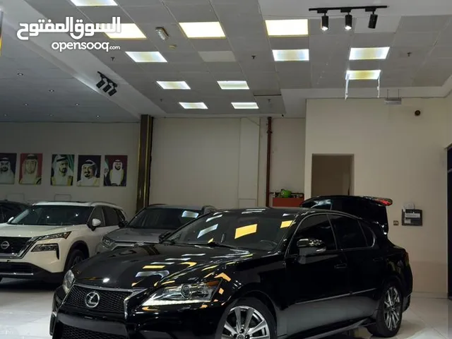 لكزس ES 350 السياره نظيفه جدا