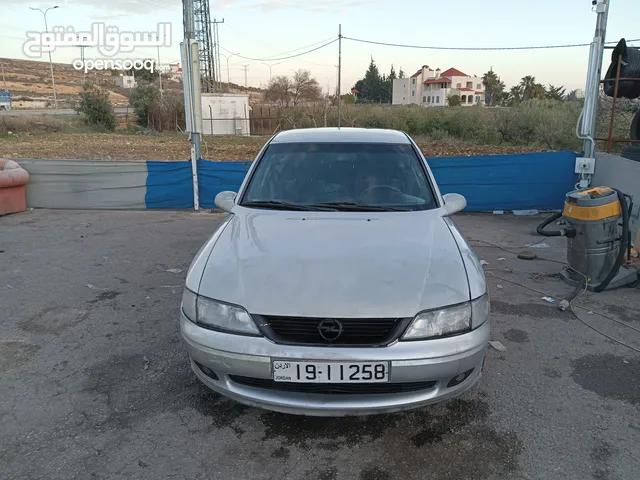 Used Opel Vectra in Amman