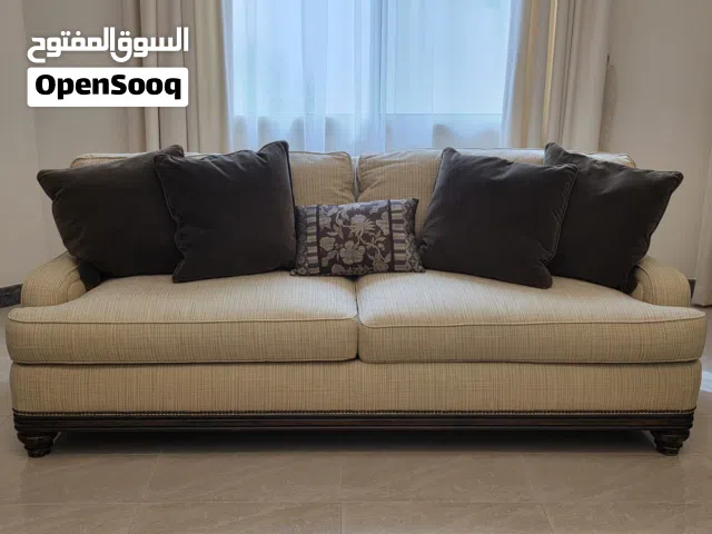 Luxurious Sofa Set