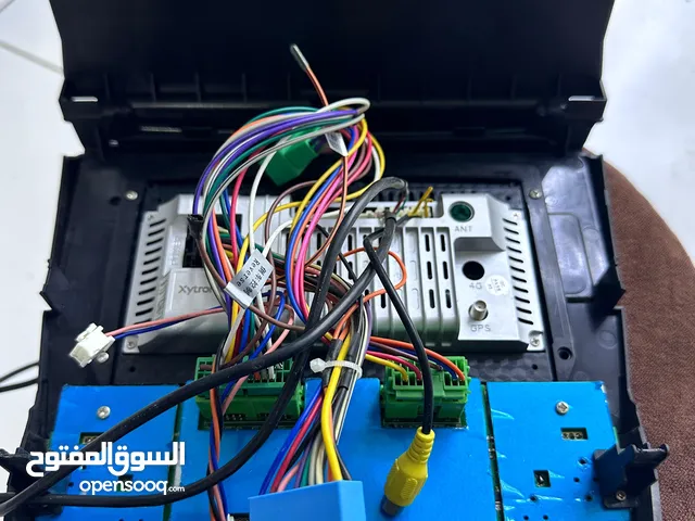 شاشه للبيع شبه جديده