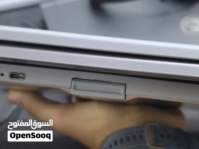 شاشة لابتوب ثلاثية 1080 60hz تتطبق و تنفتح بيه قاعده ترهم للحاسبة و للابتوب تربط بواير تايب سي واحد