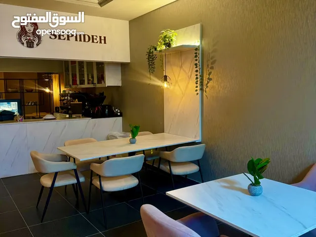 Cafe for Rent, fully equipped in Madinat Sultan Qaboos, 400 Omani Rials