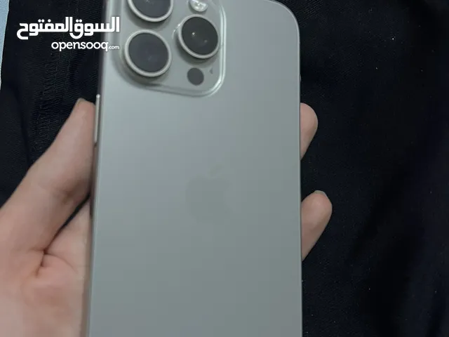 ايفو 15 برو ماكس البيع مستخدم قليل كلش