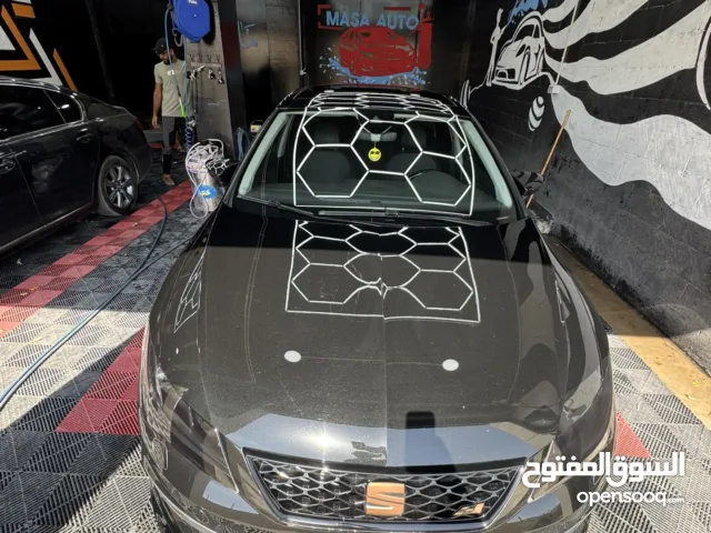 New Seat Leon in Hebron