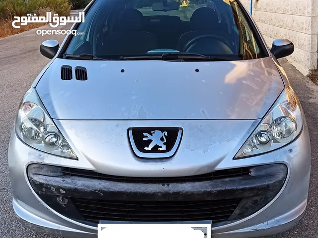 بيجو 206+ موديل 2011 جير عادي