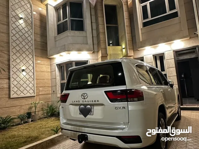 بيت 240 م في حي البنوك