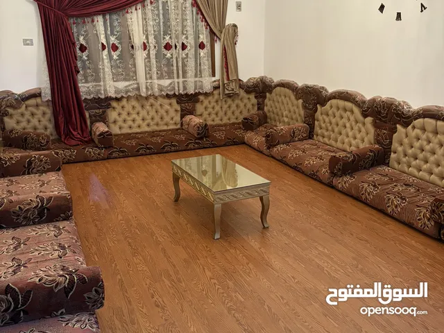 جلسة للبيع