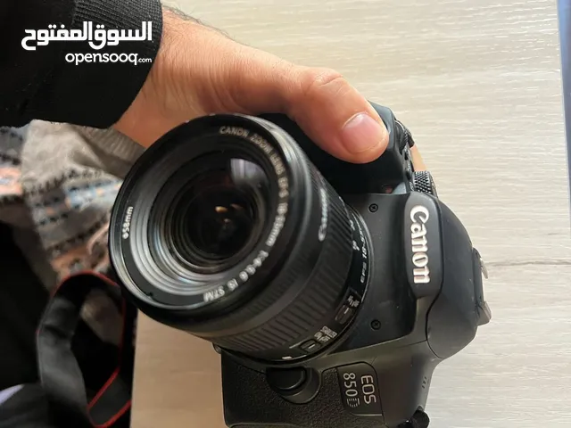 Canon EOS 850D كانون 850d أخت الوكاله  استعمال اقل من شهر  البيع بسبب ظرف مادي فقط