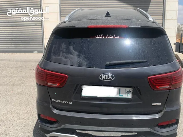 Used Kia Sorento in Hebron