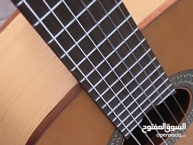 جيتار الهمبرا Alhambra F2