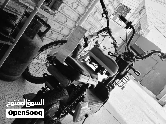 دراجة شحن للبيع مواصفاتهة جيدة بس شوية بيهة عطلات بس الدراجة حلوة ونضيفة اني صارلي سنتين من جبتها ..