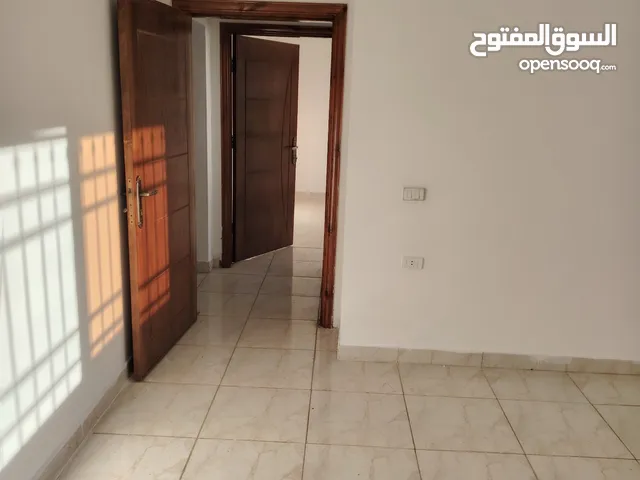 125 m2 3 Bedrooms Apartments for Rent in Zarqa Russayfah