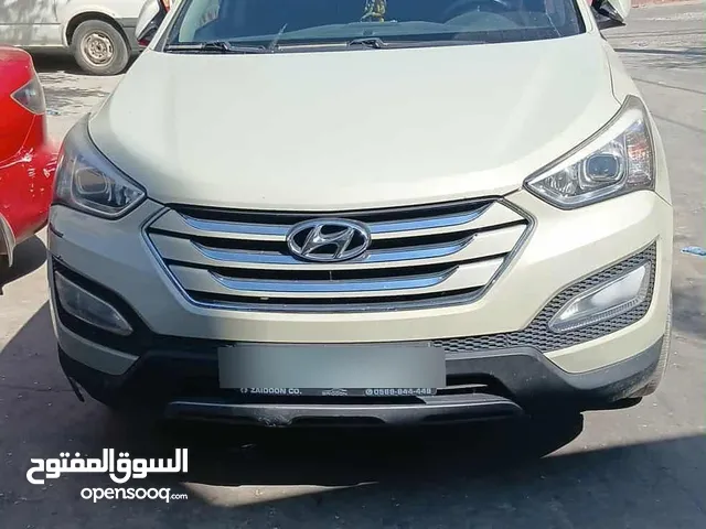 هونداي سانتافي مديل 2016