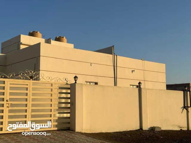 348 m2 More than 6 bedrooms Apartments for Sale in Al Dhahirah Ibri