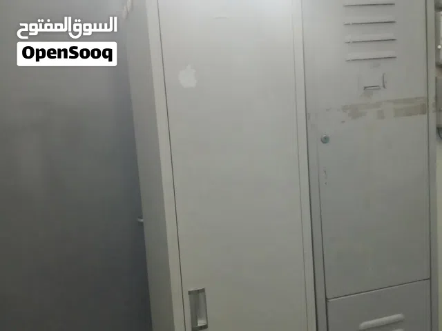 دولاب ملابس