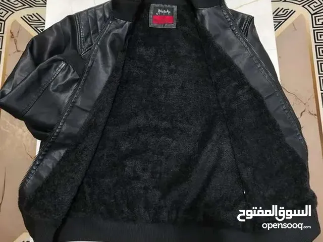 جاكيت جلد كلاسيك