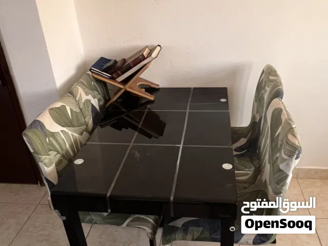 سفرة جديدة للبيع مع اغراض اخرى