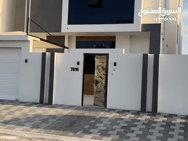 441m2 5 Bedrooms Villa for Sale in Muscat Al Khoud