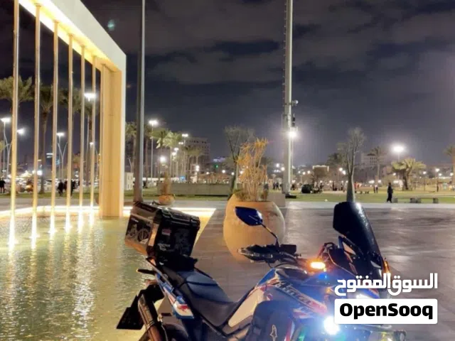 2020 هوندا Africa Twin CRF1000L