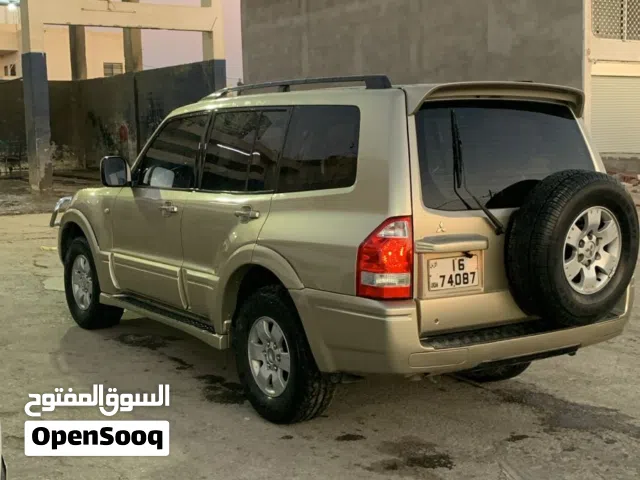2006 Mitsubishi Pajero GLS