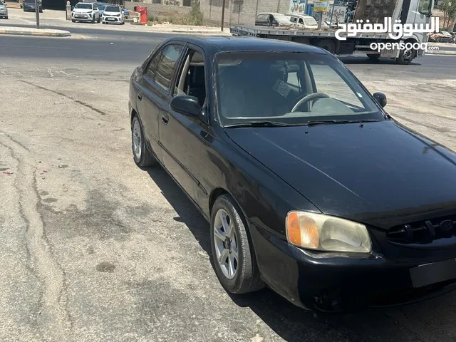 هونداي فيرنا موديل 2000