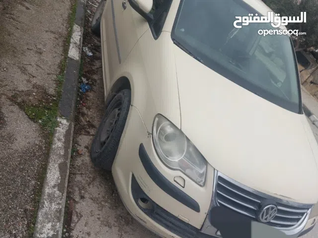 Used Volkswagen Touran in Ramallah and Al-Bireh