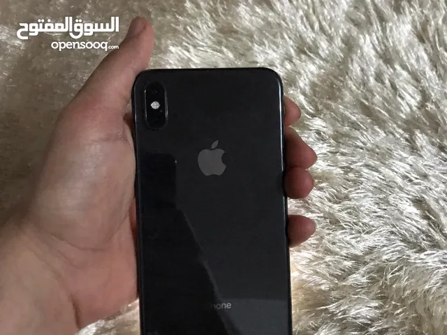 آيفون xs max