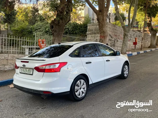 فورد فوكس. فلللللل بدون فتخه بسعررررر حرقزحوق