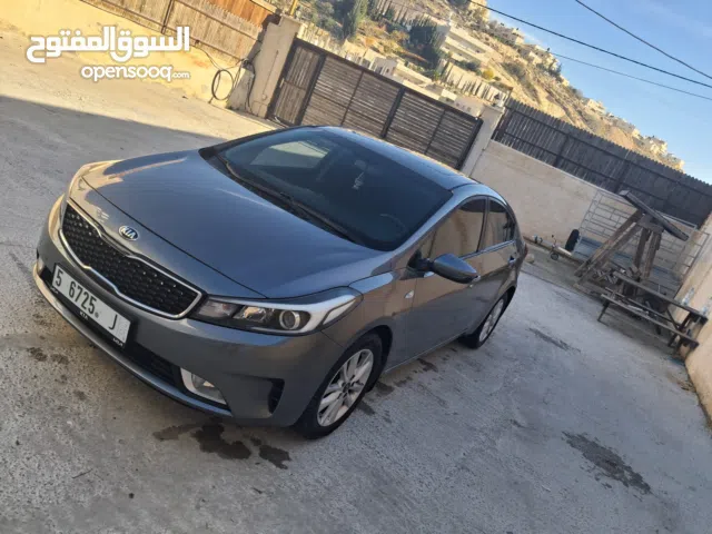 كيا سيراتو. 2017  عداد 66 الف فقط