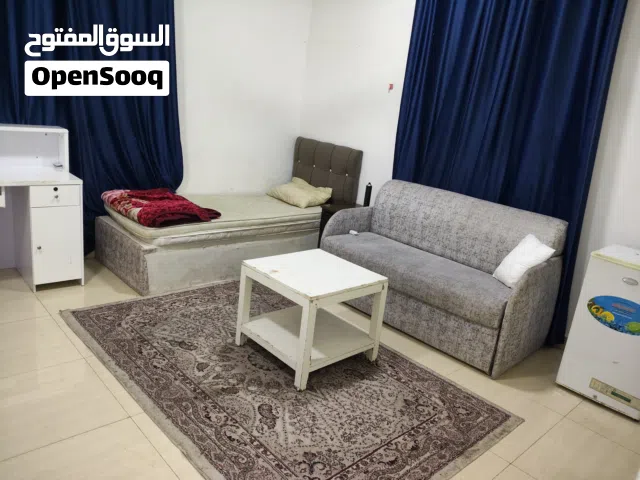 60 m2 Studio Apartments for Rent in Muscat Al Khoud