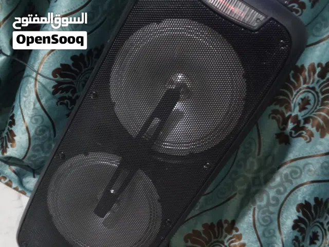 سماعة بلوتوث حجم 8×8 =16 انش مع جهاز امبيفير وريموت تحكم السعر 50 دينار فقط