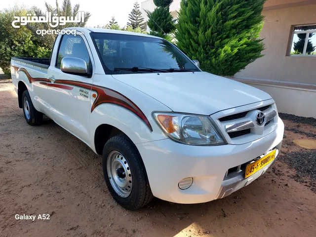 Used Toyota Hilux in Zawiya