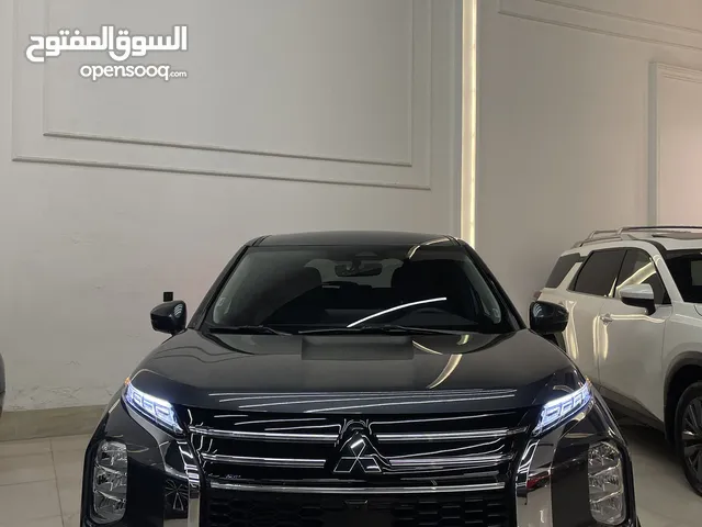 Mitsubishi Outlander SE 2025 ميتسوبيشي اوتلندر