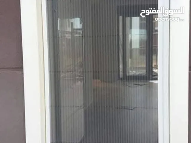 بيراميدز لأعمال الالمنيوم والزجاج والسلك البلسيه وأعمال الصيانه تقدم أفضل الاسعار