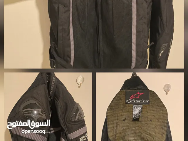 Full Motorcycle Gear Set – 2 Jackets, Helmet & Gloves (Complete Riding Package)