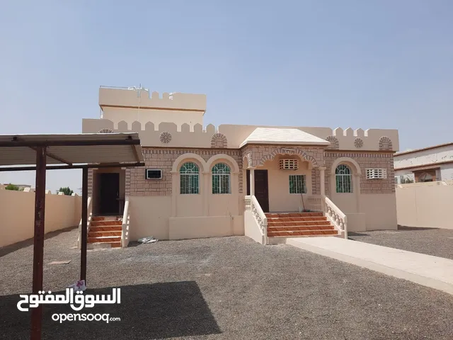 150 m2 4 Bedrooms Townhouse for Sale in Buraimi Al Buraimi