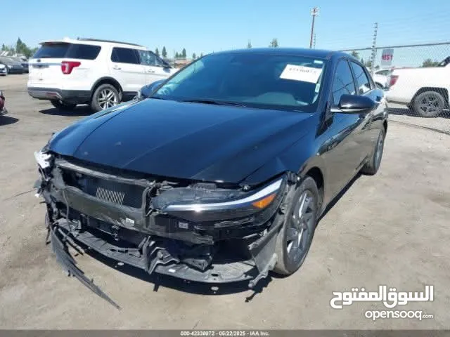 سيارات للبيع