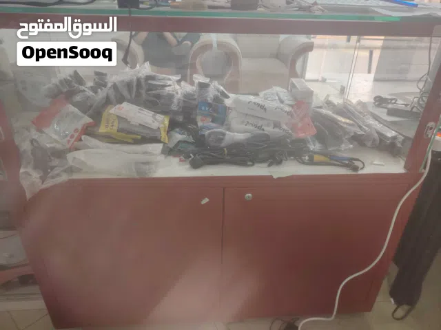 فترينات عرض للبيع