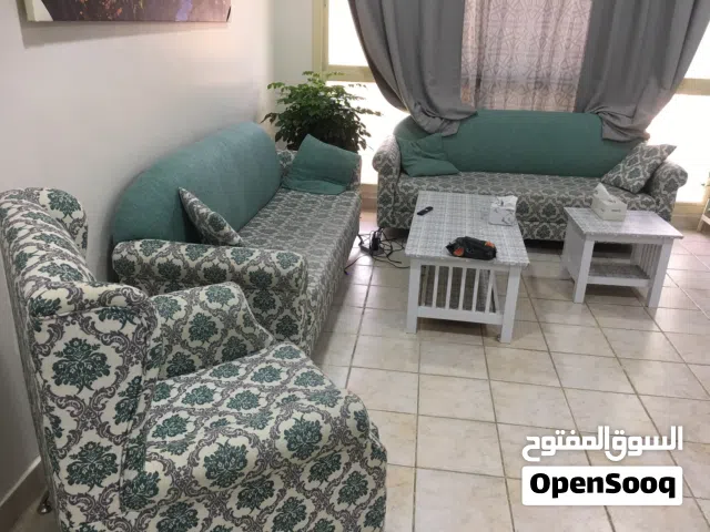 طقم كنب نظيف جدا جدا السالمية  قطعة 12