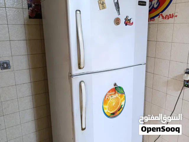 ثلاجة للبيع