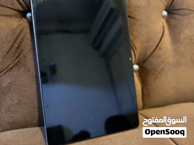 شاشة وشاصي