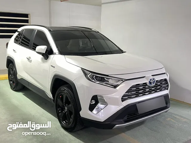 Toyota RAV4 hybrid 2019 GCC Full option in perfect condition