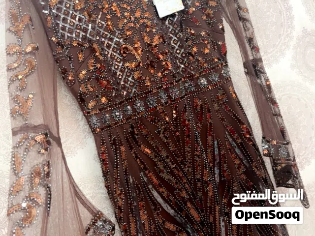 فستان سهره جديد لون بني للبيع