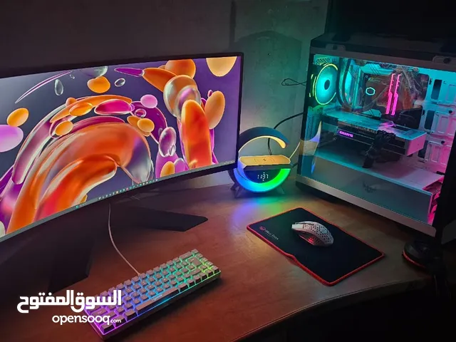 كمبيوتر للتصميم و المونتاج